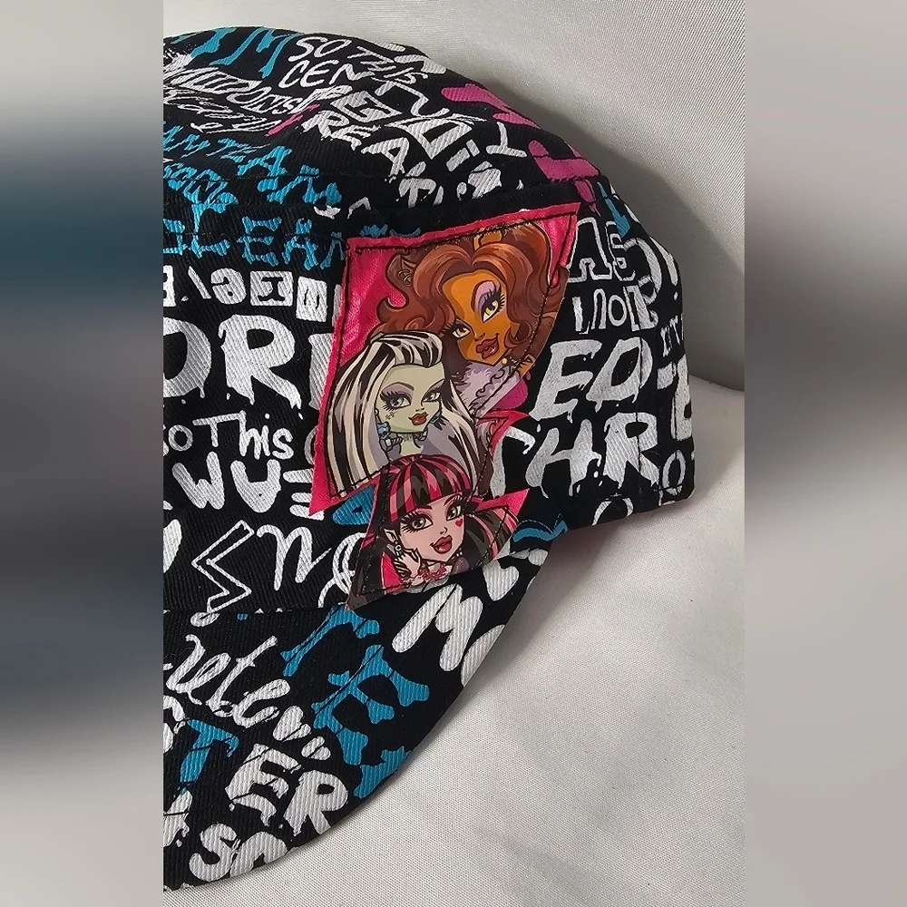 monster high questions leave